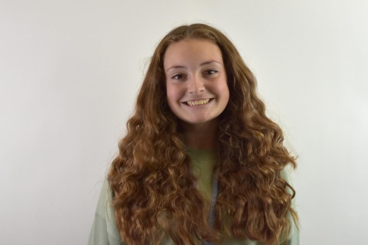 Daileyanne Brom is Allana in "The Little Mermaid."