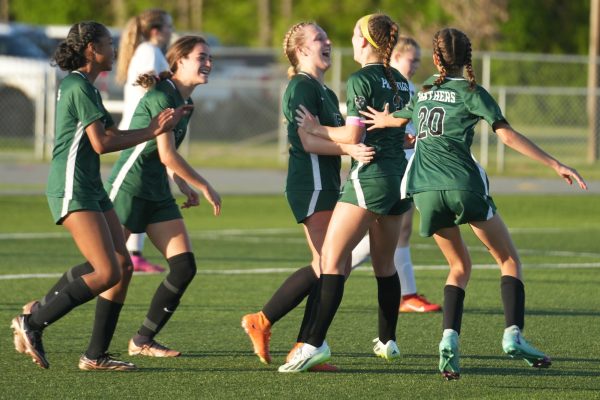 Offense puts on show as girls soccer team advances