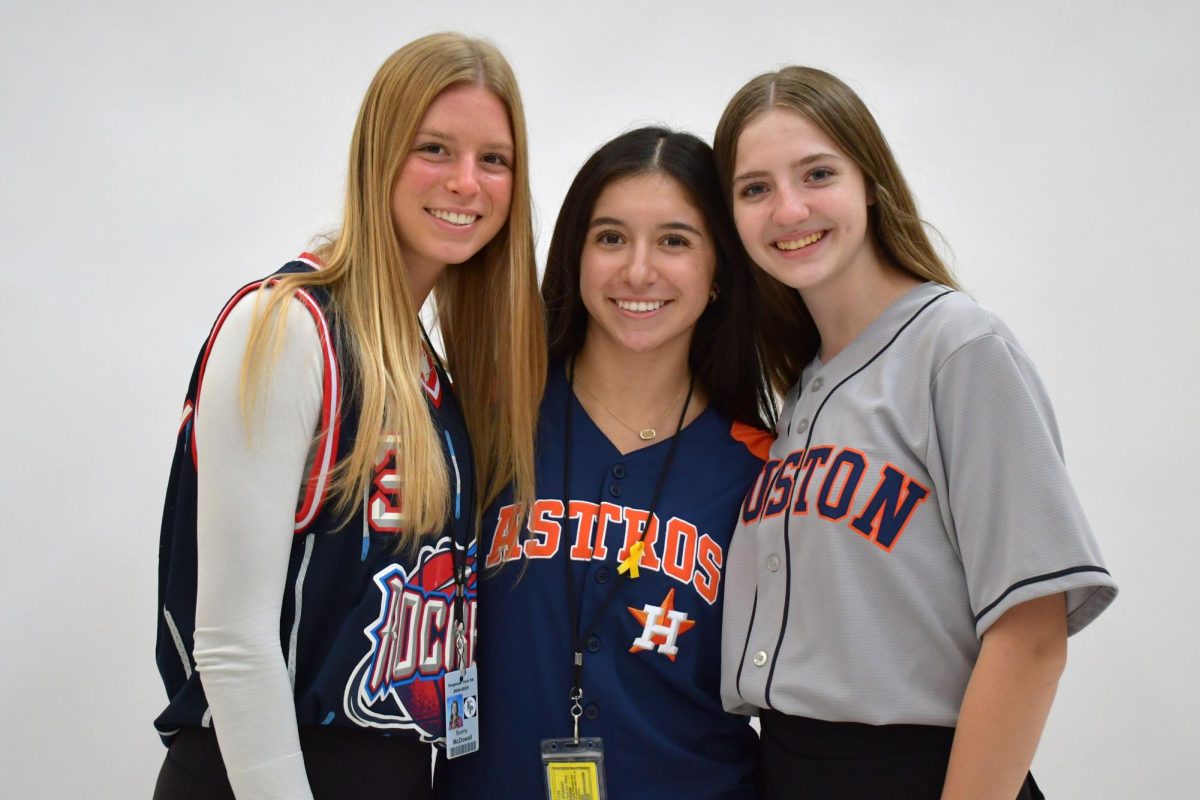 Seniors Sunny McDowell, Alaina Villagomez and Sophie Reed.