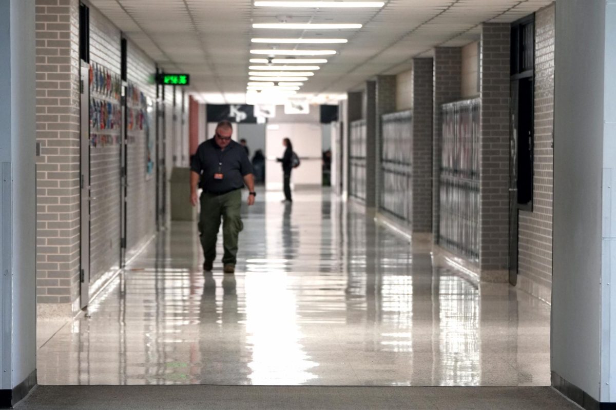 The hallway is quiet during what used to be Flex Hour on campus. From 11 a.m. until 1 p.m., students are now either in their fifth period classroom or in the cafeteria eating lunch.