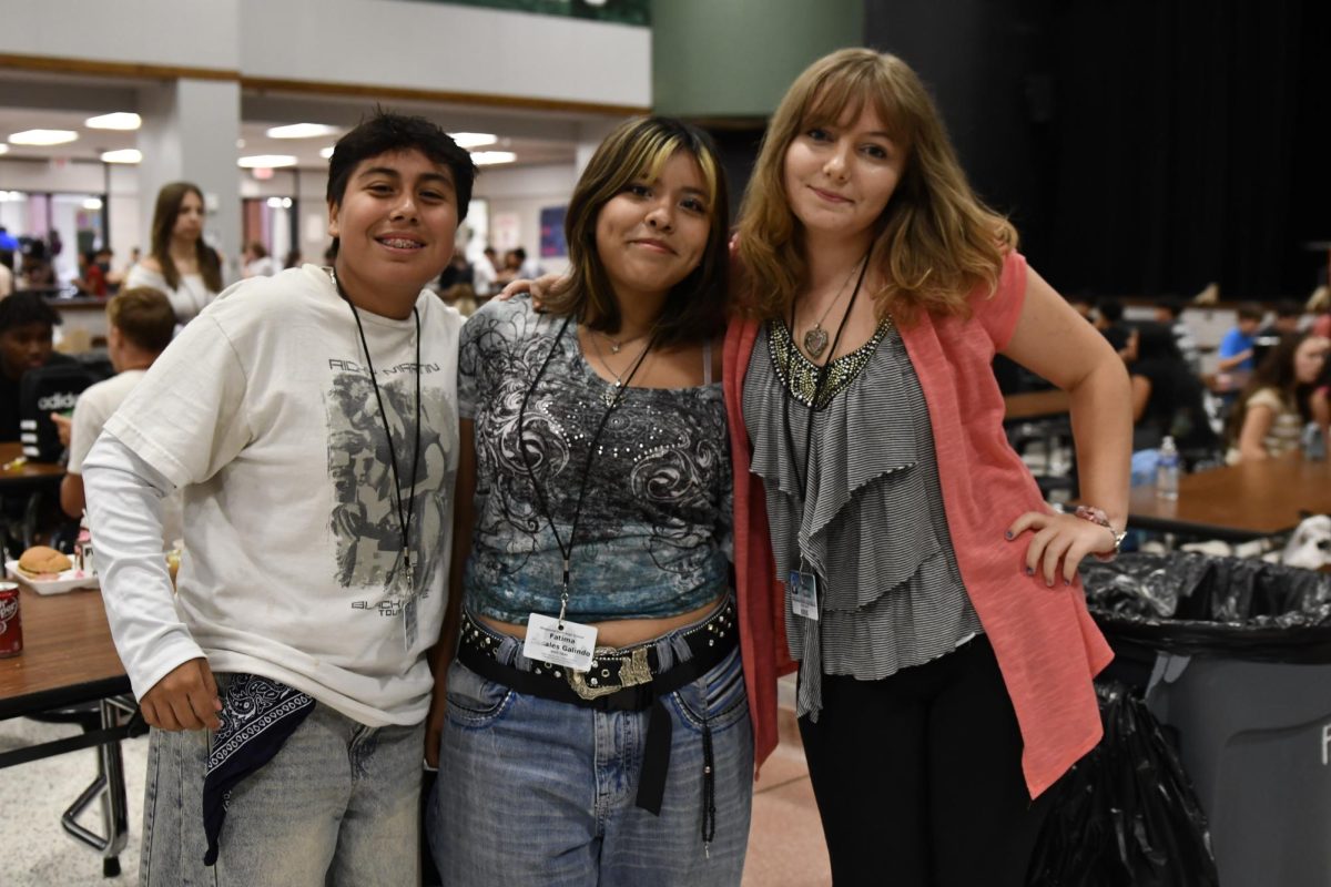 Valery Orantes, Fatima Rosales Galindo, Jaisley Smith