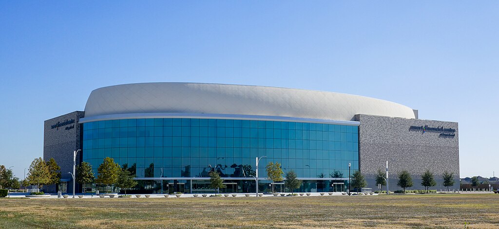The Smart Financial Centre in Sugar Land hosts concerts, comedians and various shows throughout the year. Photo credit: RM VM, CC BY-SA 4.0 via Wikimedia Commons.