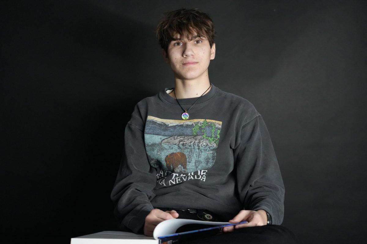 Freshman Joshua Harris discusses an accident that landed him in a cast. 
